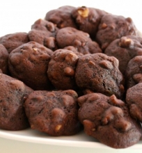 Šokoladiniai makadamijų sausainiai