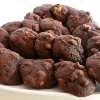 Šokoladiniai makadamijų sausainiai