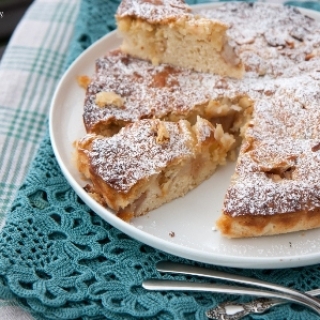 Toskanietiškas obuolių pyragas