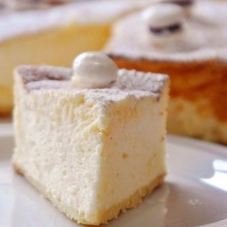 Sūrio pyragas “Mazltov”