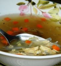 Vištienos sriuba su imbieru
