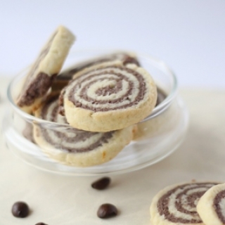 Vaniliniai – kakaviniai sausainiai