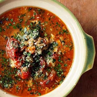 Šviežių pomidorų sriuba