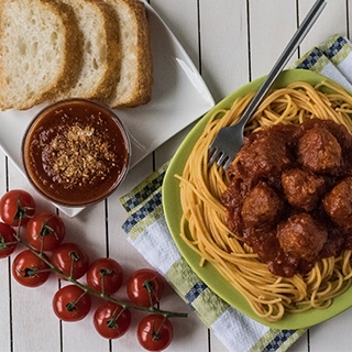 Itališki Spaghetti su Kukuliais ir Marinara Padažu