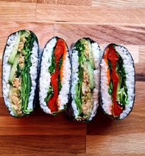 Sushi sumuštiniai (onigirazu)