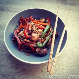Vištienos wok’as