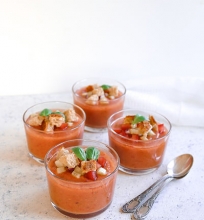 Šalta pomidorų sriuba „Gazpacho“