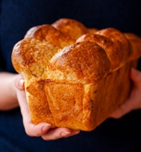Šviesi naminė duona