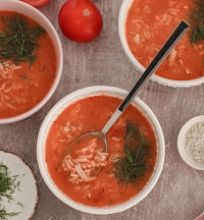 Pomidorų sriuba su ryžiais ir vištiena