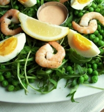 Žaliosios salotos su krevetėmis