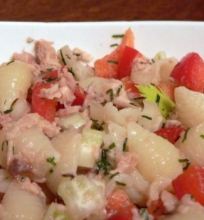Makaronų ir tuno salotos
