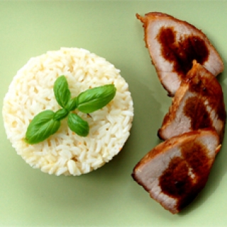 Kiauliena ir ryžiai azijietiškai
