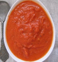 Aromatingas pomidorų padažas