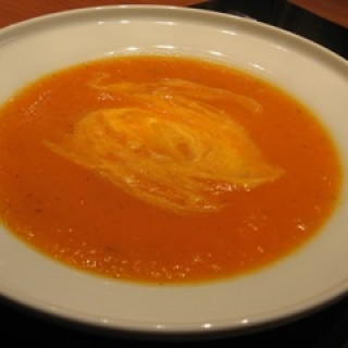 Morkų ir apelsinų sriuba