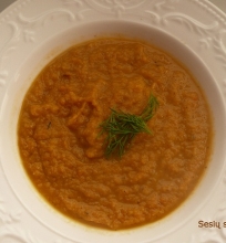 Salierų ir morkų sriuba