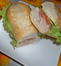 Lengvas tuno sumuštinis