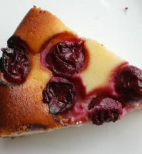 Varškės – vyšnių pyragas