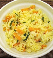 Ryžiai su morkomis ir cuknijomis