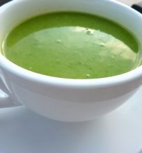 Žalių žirnalių sriuba