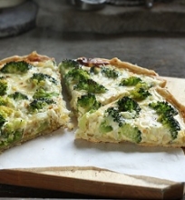 Brokolio ir fetos sūrio pyragas