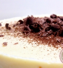 Baltojo šokolado tortas