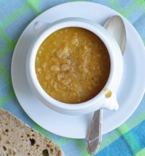 Aromatinga pupelių sriuba
