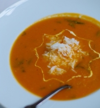 Pomidorų-salierų sriuba