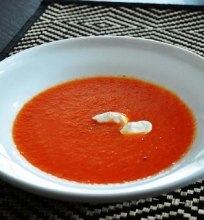 Raudonųjų paprikų sriuba